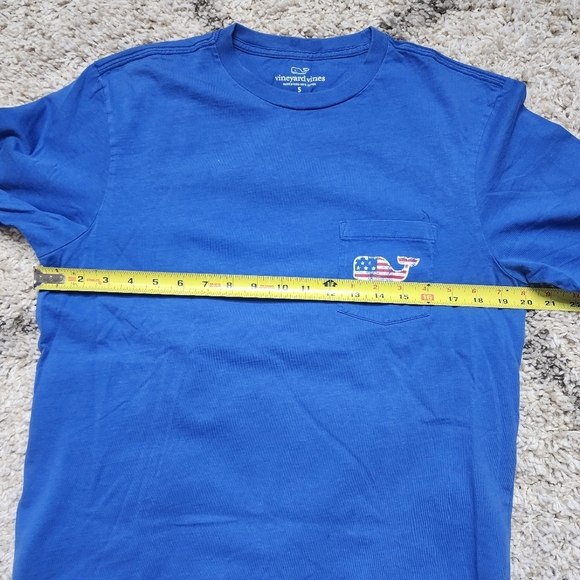 Vineyard Vines Blue T-Shirt - Picture 5 of 5